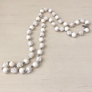 Vintage 1964 Sarah Coventry Summer Magic necklace